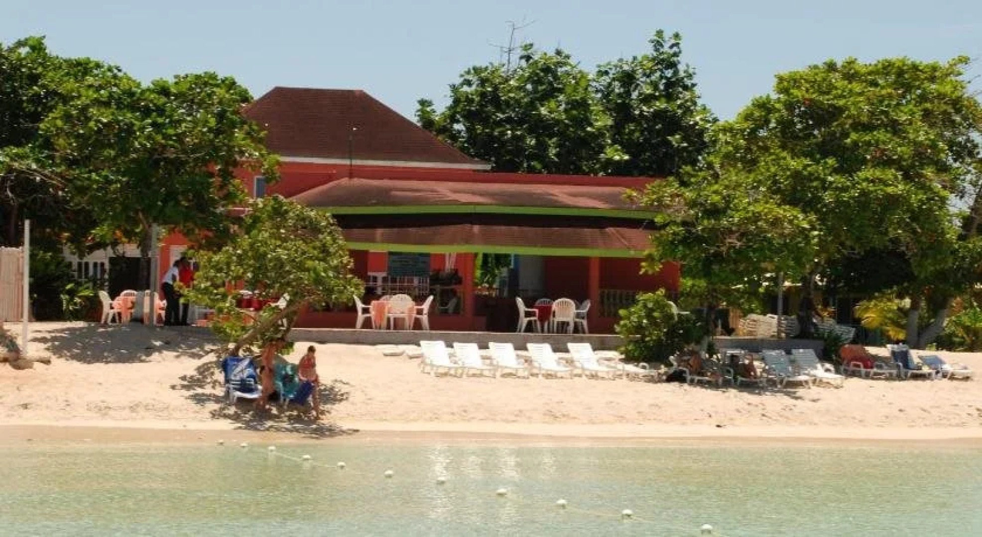 Shields Negril Villas