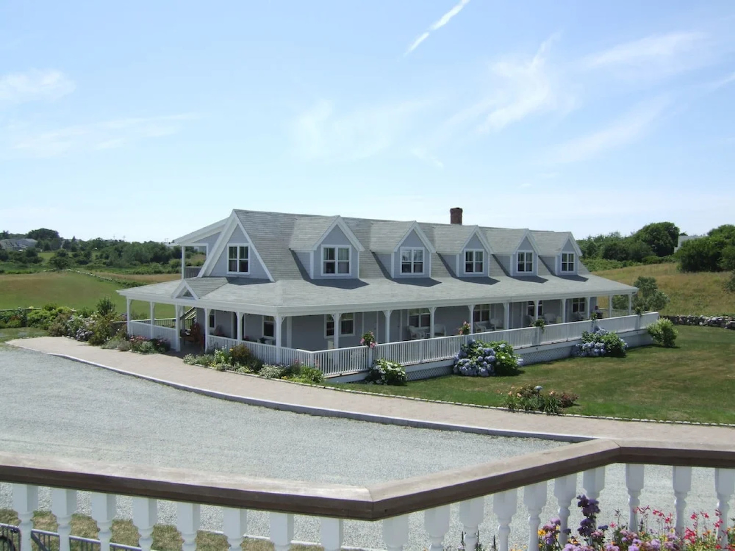 Rose Farm Inn