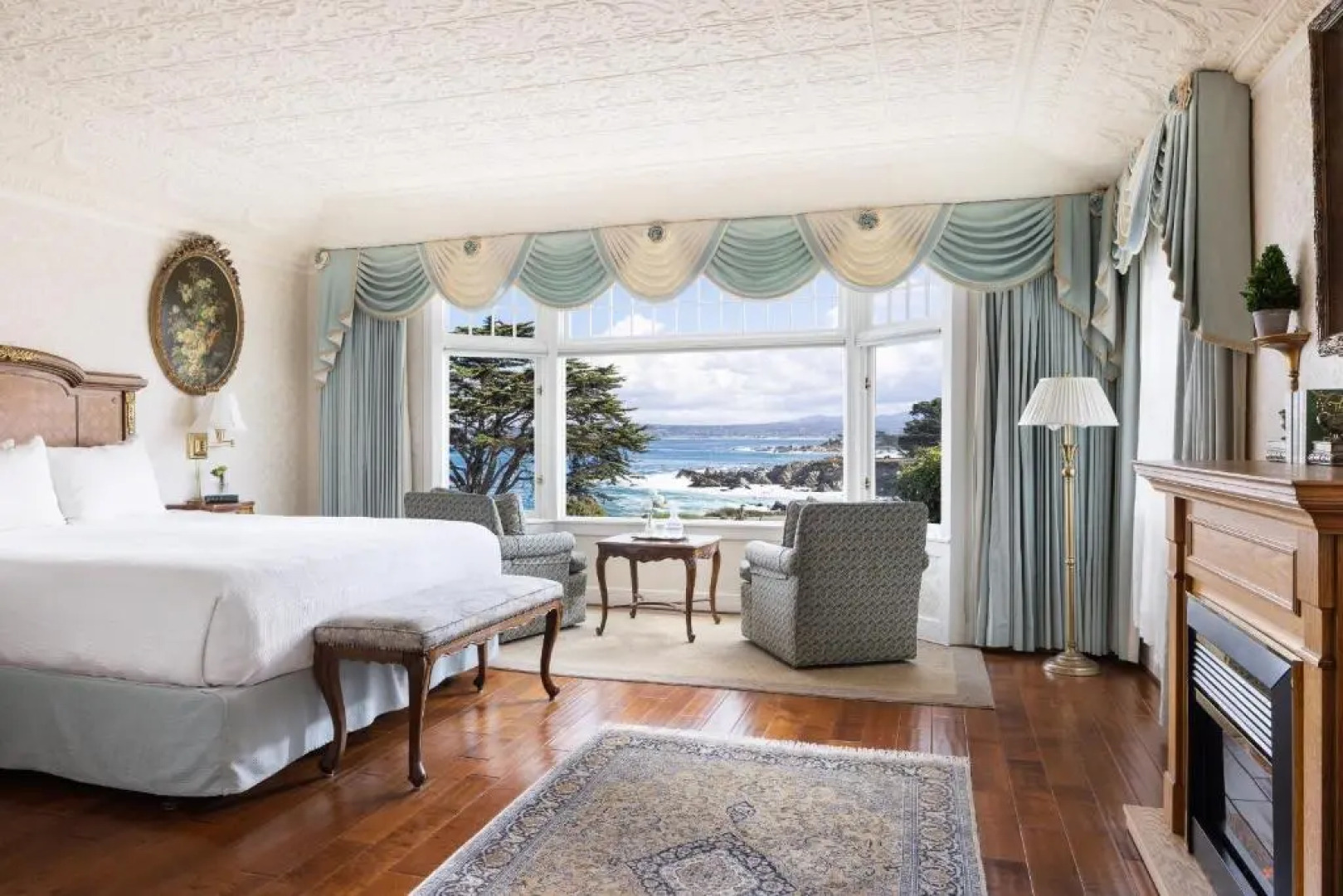 Seven Gables Inn on Monterey Bay, A Kirkwood Collection Property