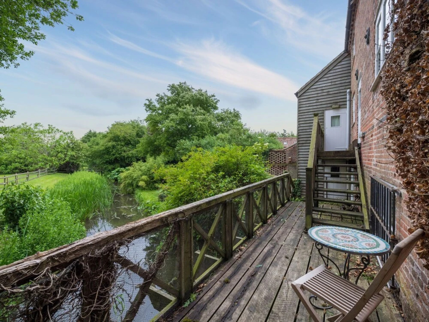 Rustic holiday home in Reepham with Garden