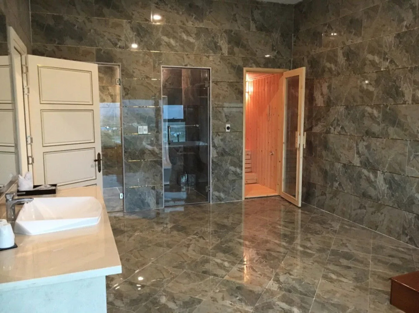 Muong Thanh Luxury Ca Mau Hotel