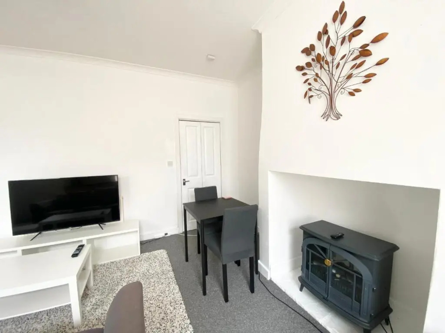 Thepropertyfocus - Stylish 2-bedroom House