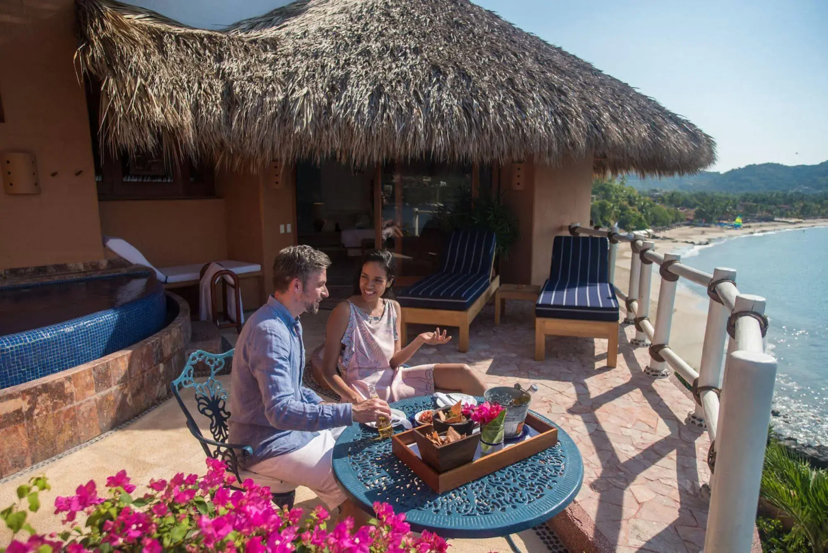 Villa El Murmullo by La Casa Que Canta