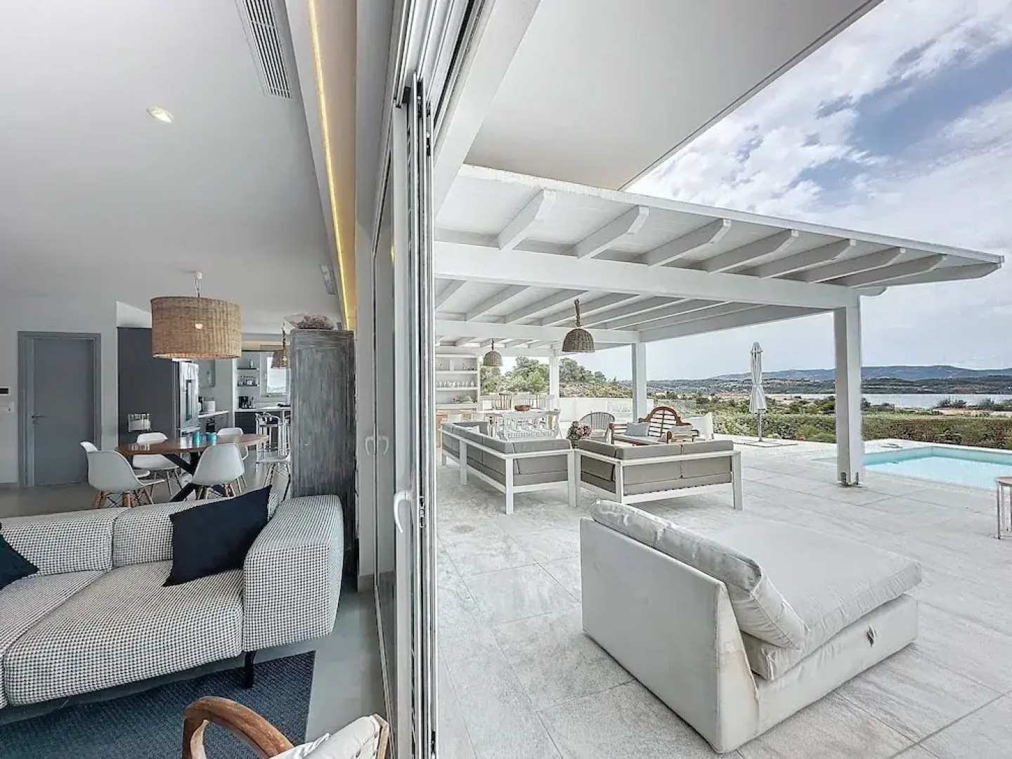 Modern VIP Villa 100 Privacy Stunning Views