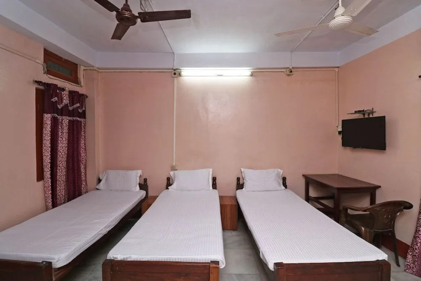 Spot On 41656 Hotel Maruti Spot