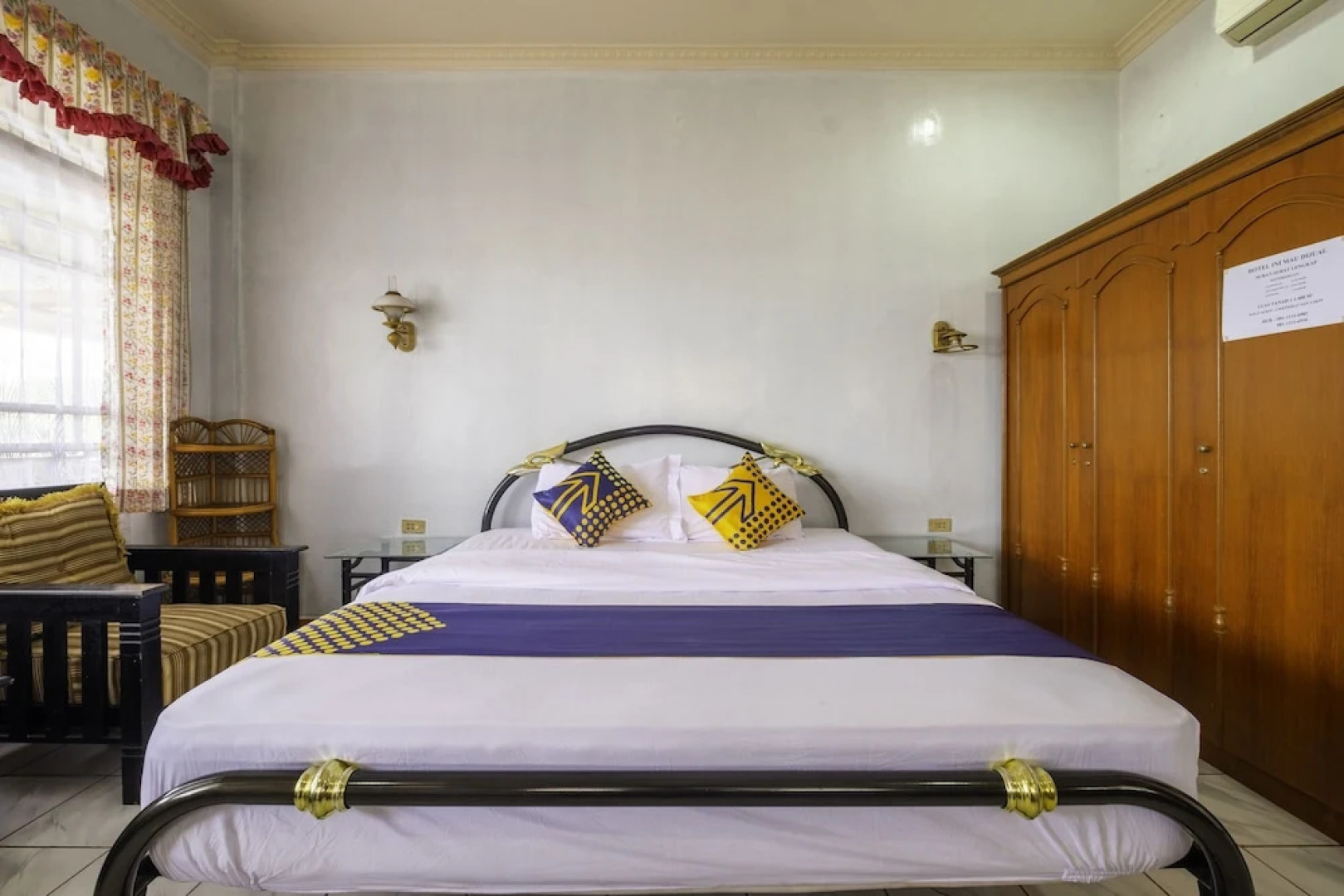 Hotel Mahkota Pantai by OYO Rooms