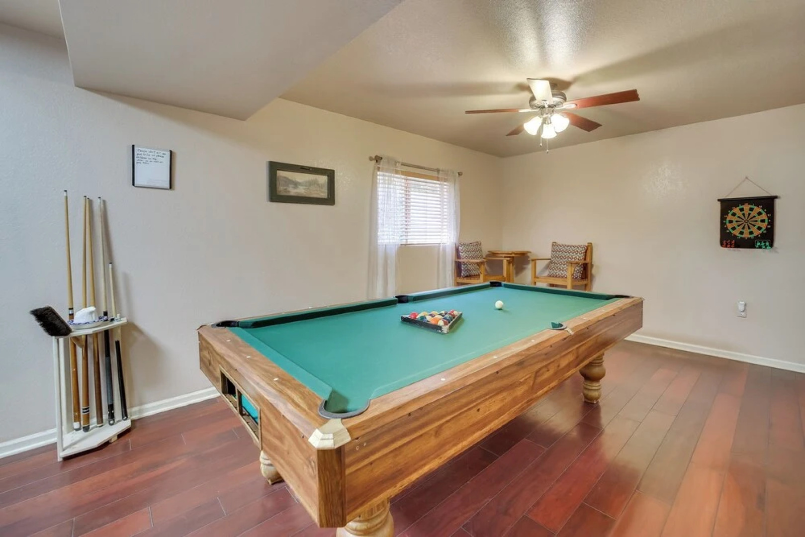 Relax Fireside + Play Games! Hikers Haven in Pine