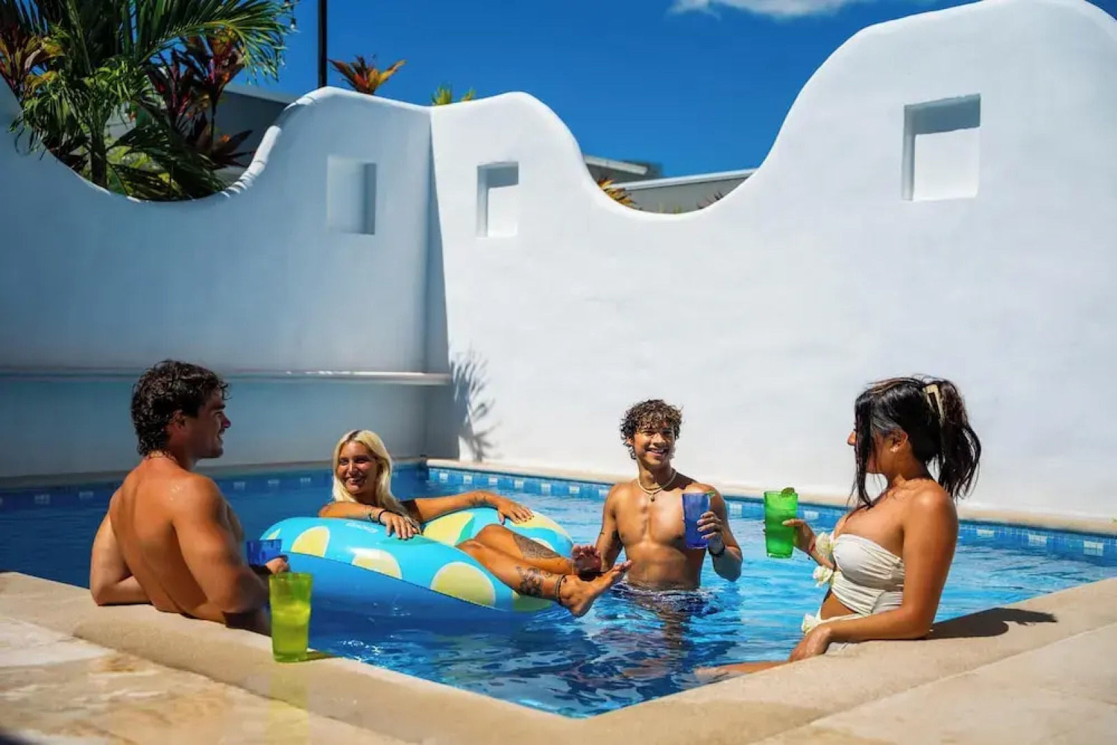 3 min to the Beach Private Pool Villa