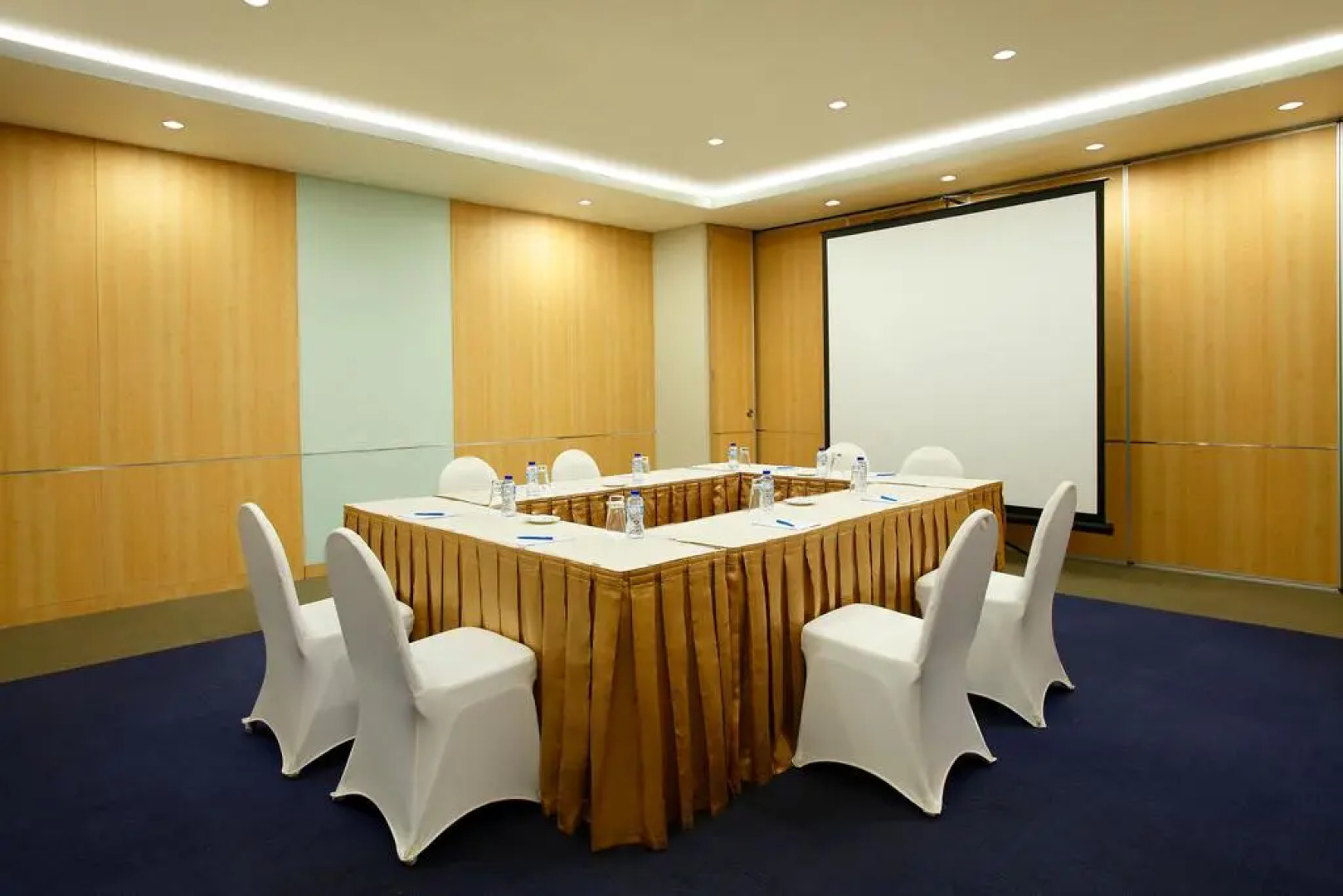 BATIQA Hotel & Apartments Karawang