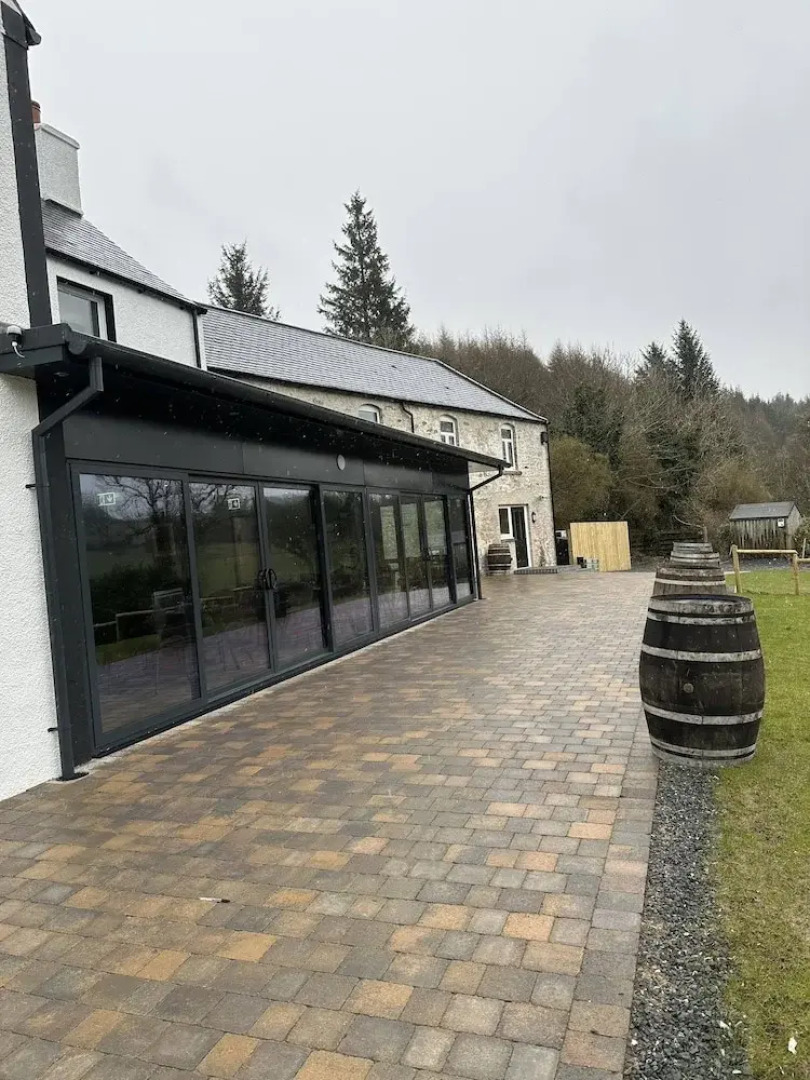 The Kenmuir Arms Hotel