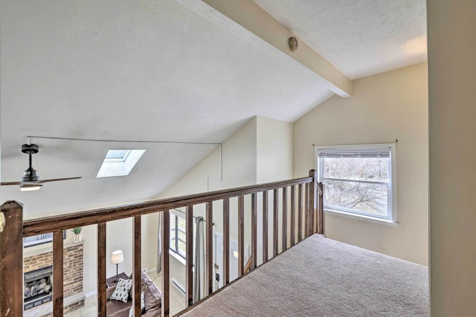 < 2 Mi to Dresser Lake: Home w/ Pool Access!