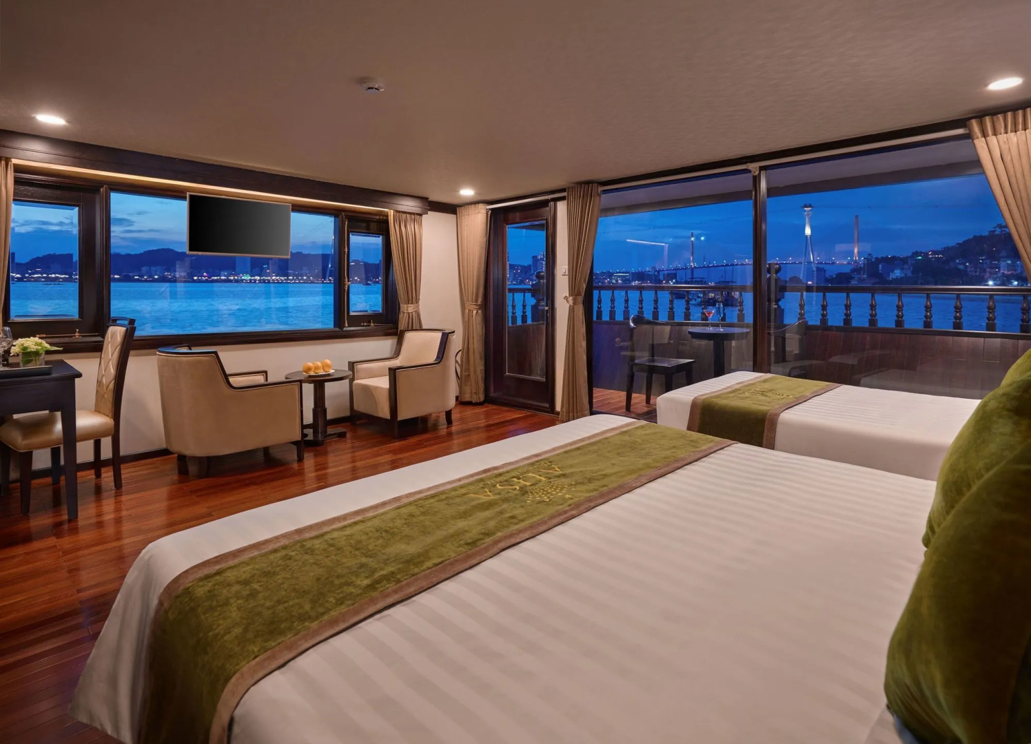 Alisa Premier Cruise