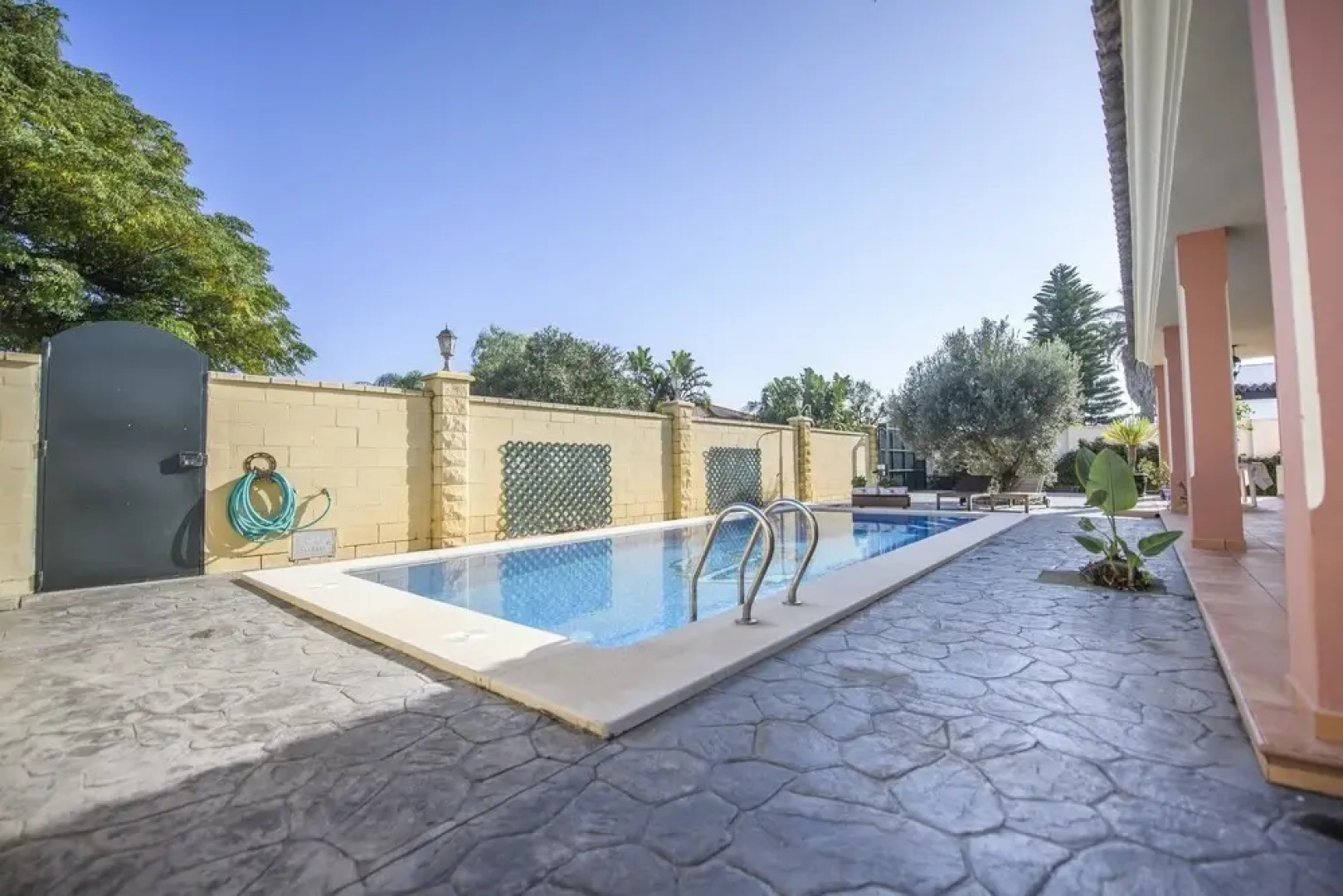 Villa With 3 Bedrooms in Chipiona, With Private Pool, Enclosed Garden and Wifi - 200 m From the Beach