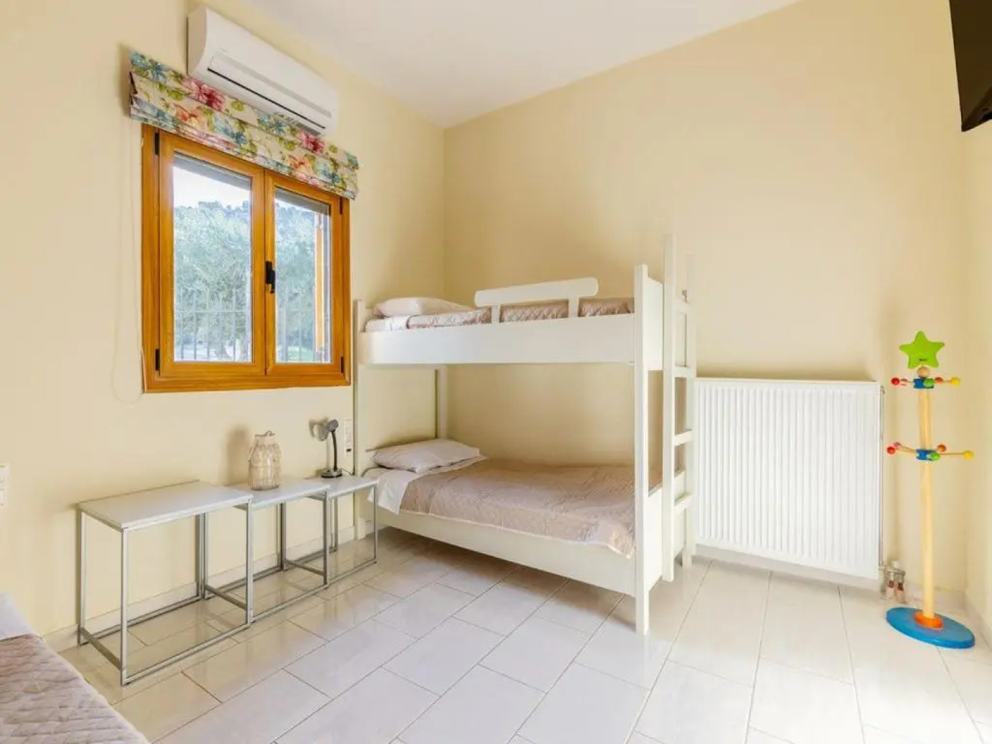 Roza House With Great View