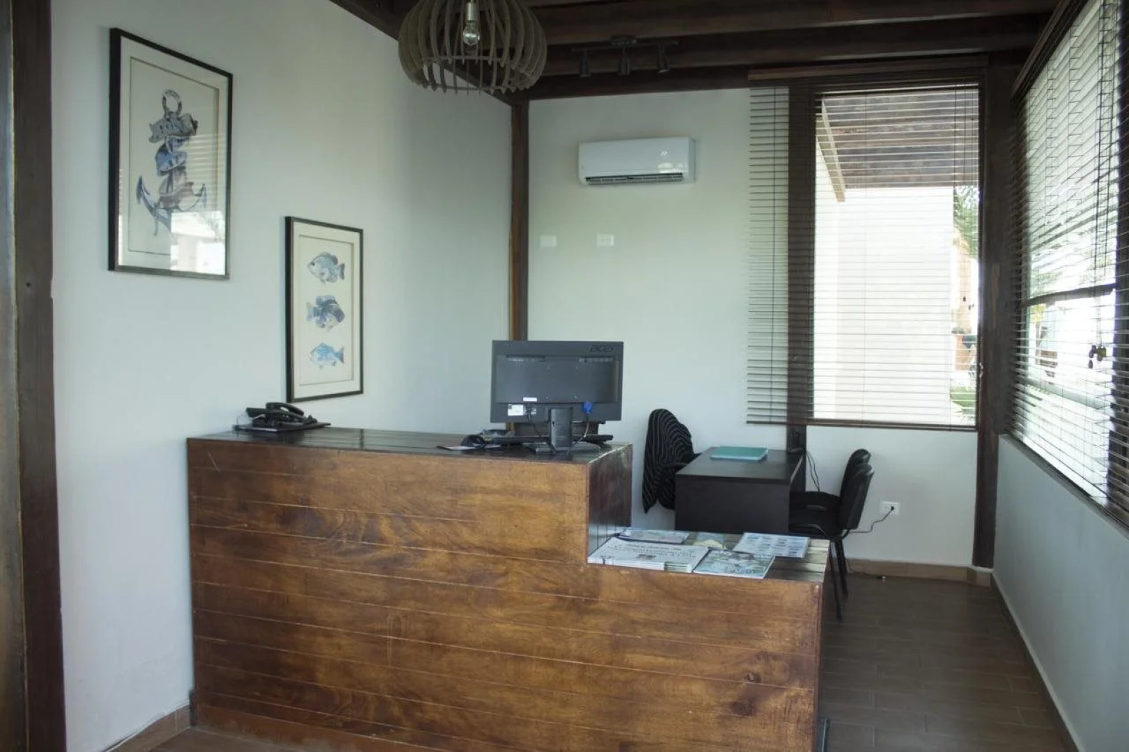 Aquastar Hotel & Apartments