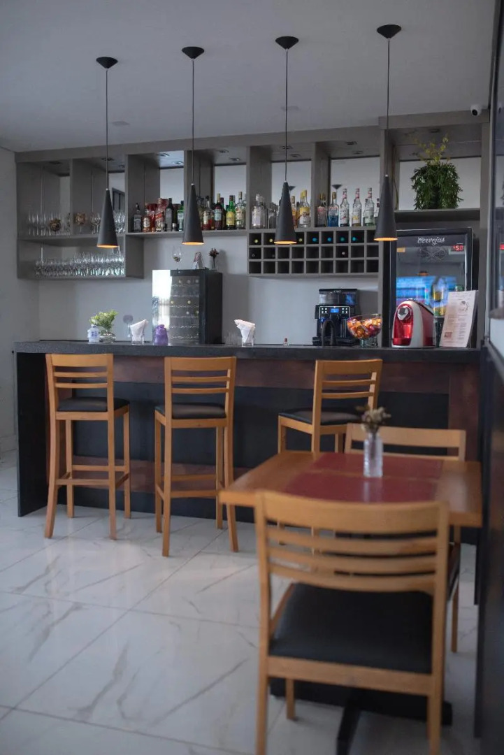 Bristol Infinity Hotel