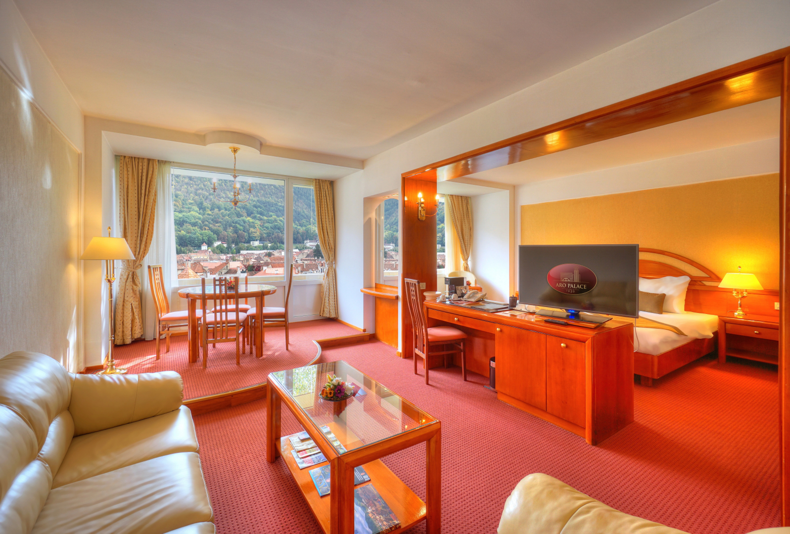 Aro Palace Hotel