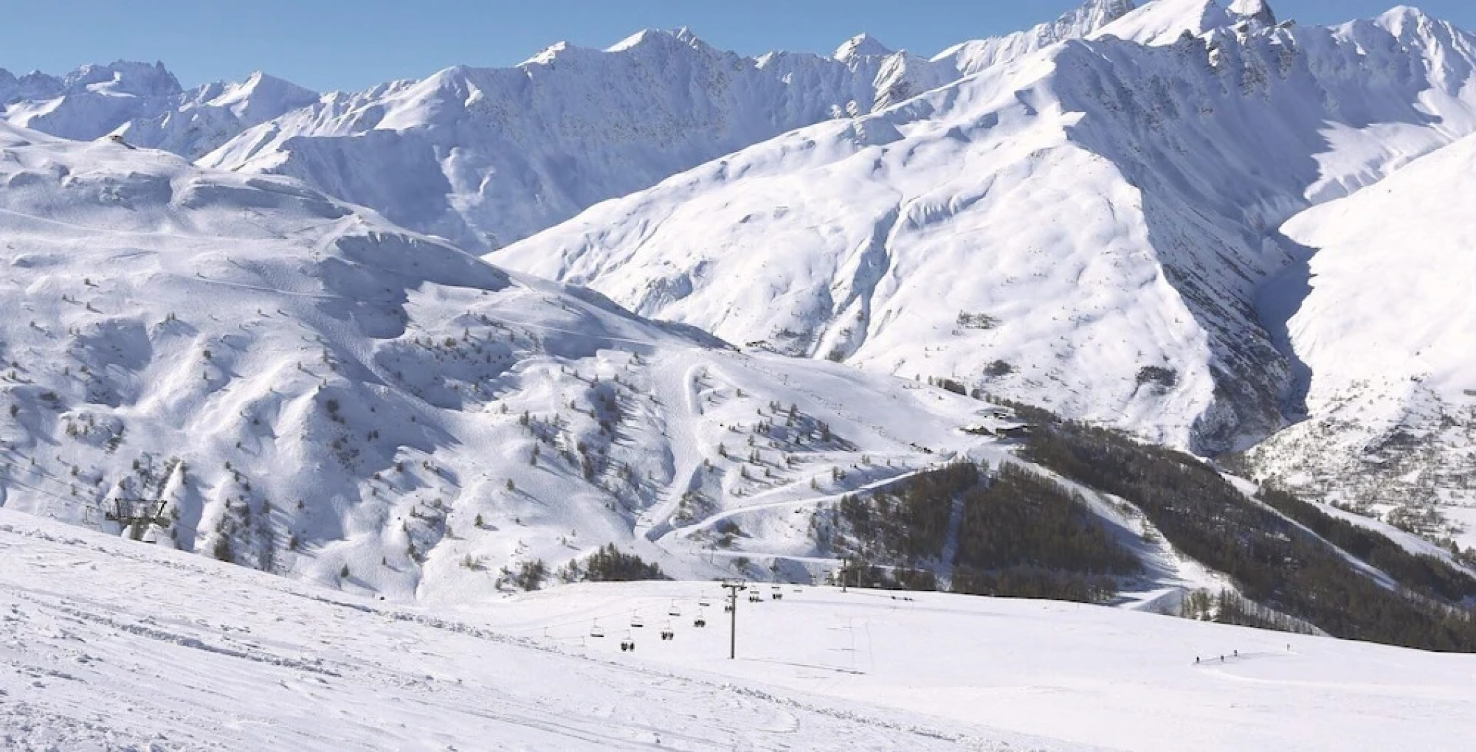 Royal Neige N°10 : Studio 3 Personnes / Studio 3 People