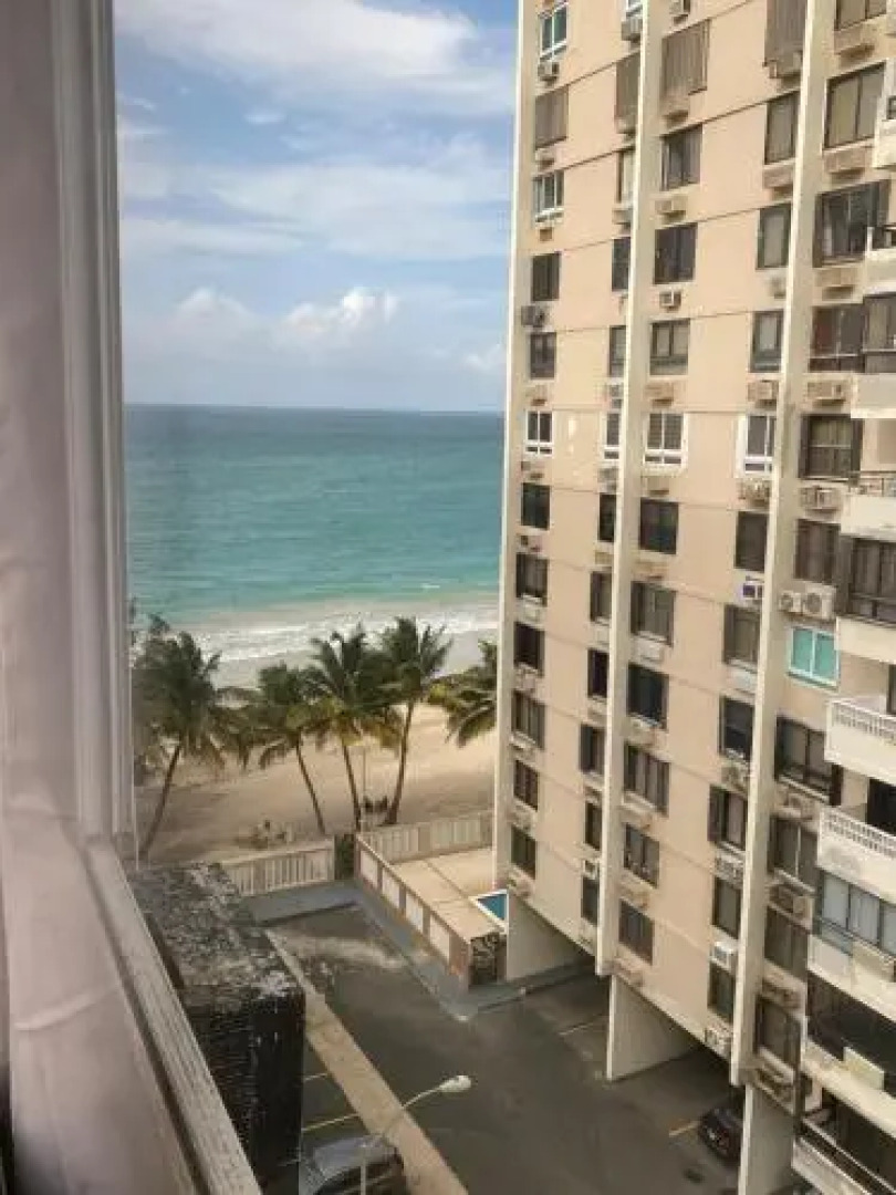 Beach Front Apt Isla Verde 2