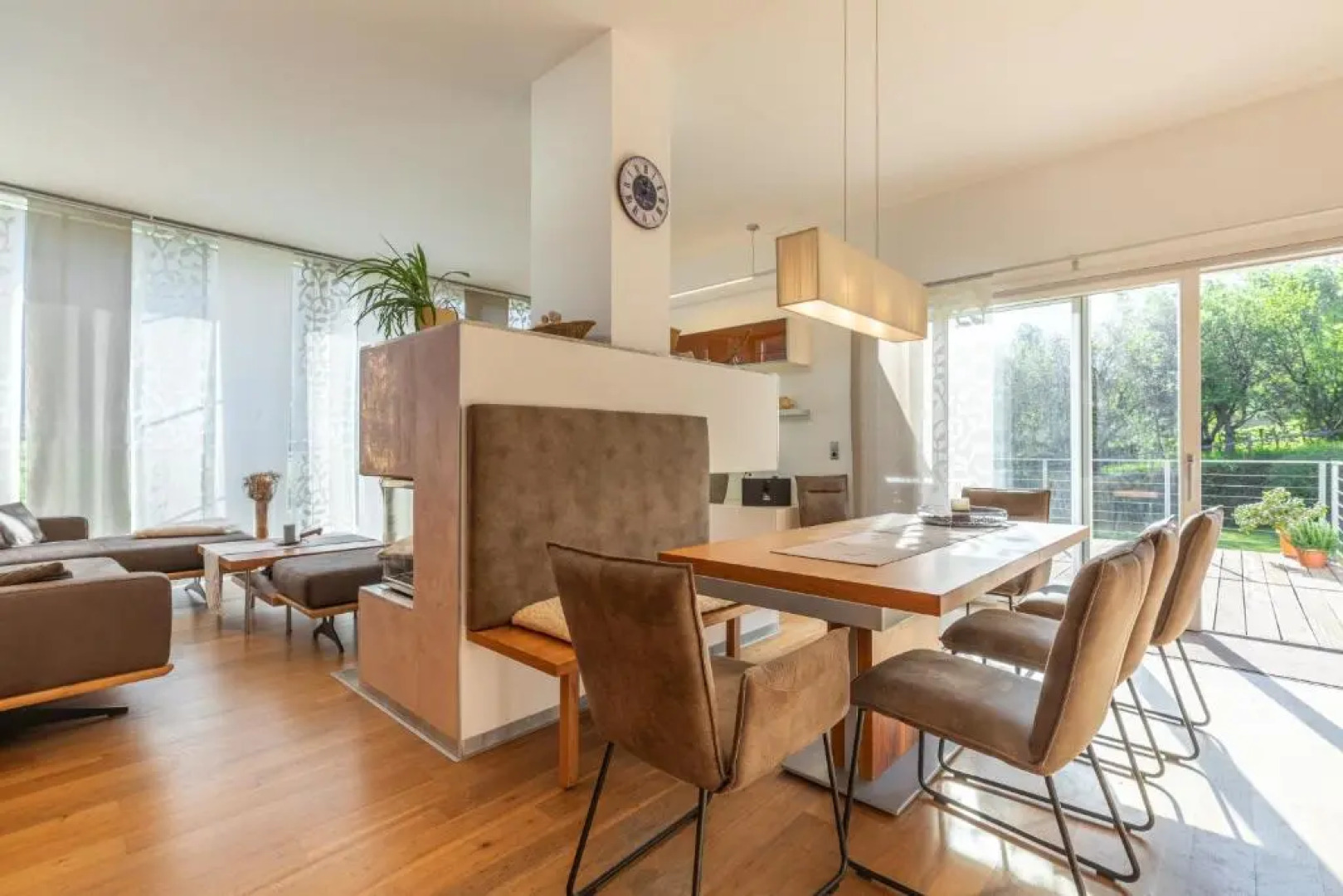 Ferienhaus Bergpanorama Mit Sauna & Großem Garten