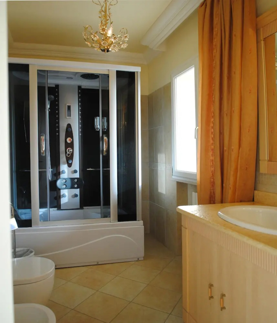 Villa with 5 Bedrooms in Montelabbate, with Wonderful Sea View, Private Pool, Enclosed Garden - 13 Km From the Beach