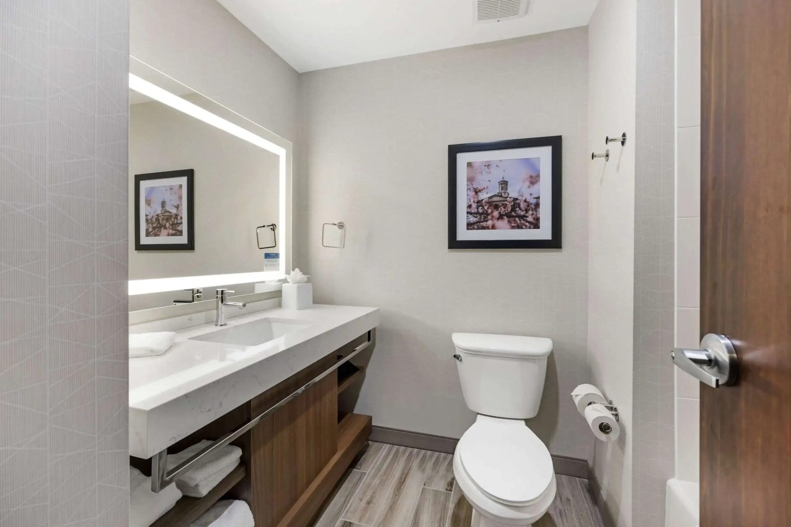 Comfort Inn & Suites Gallatin - Nashville Metro