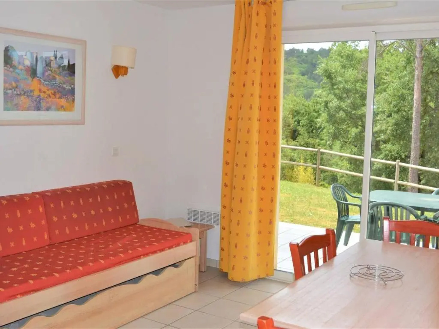 Maison Salavas, 3 Pièces, 6 Personnes - Fr-1-382-32