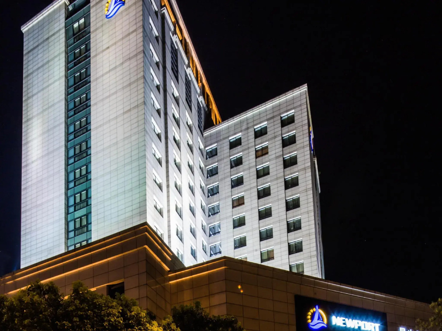 Kunshan Newport Hotel