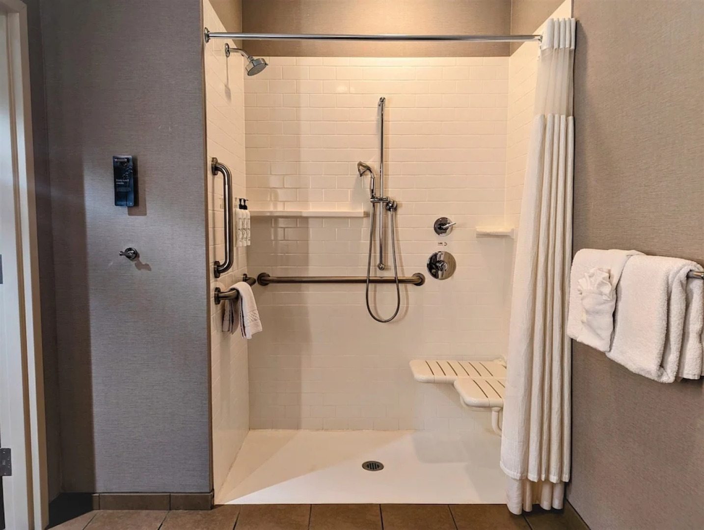 Fairfield Inn & Suites Lenox Great Barrington/Berkshires