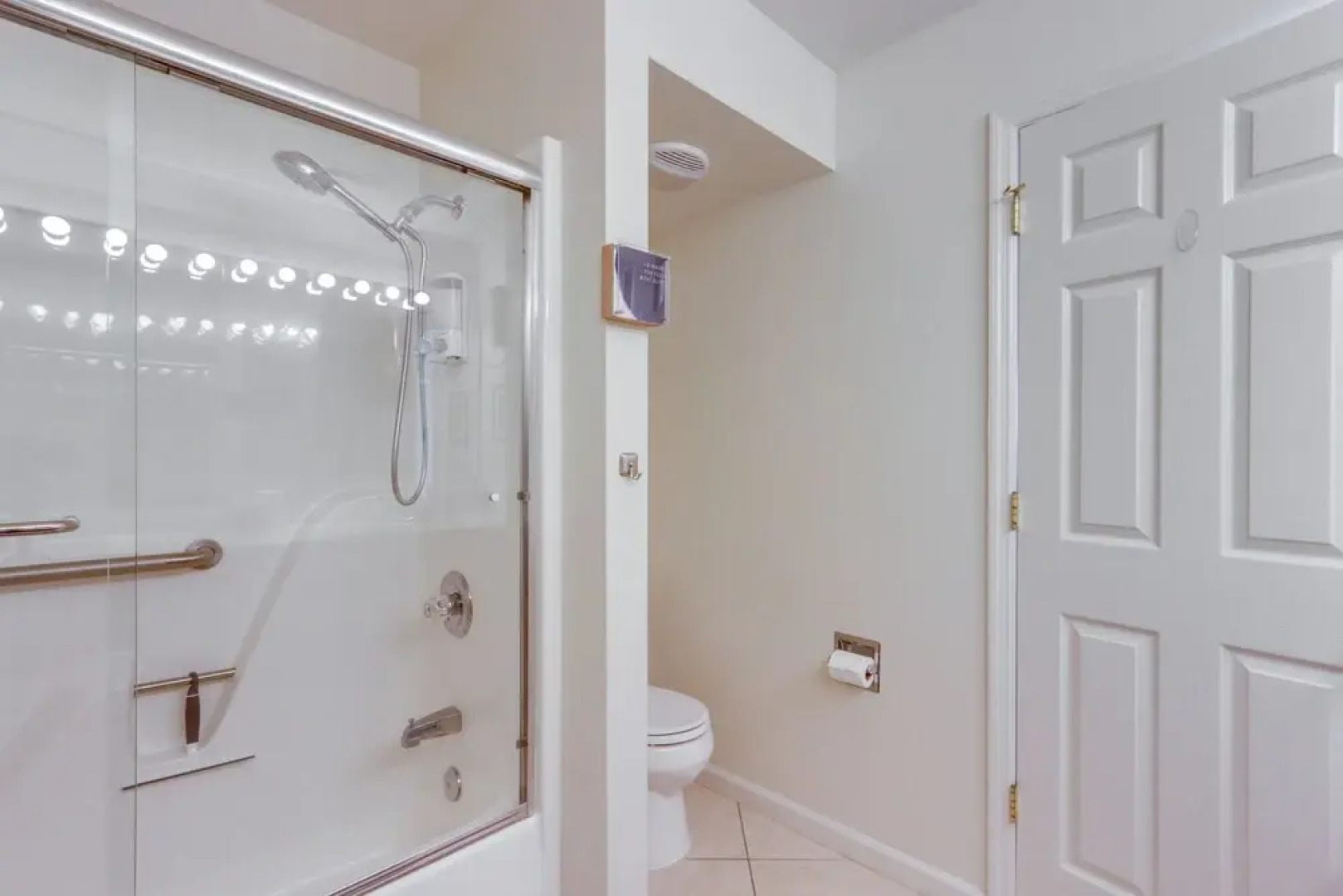 Condo w/ Boat Slip on Lake of the Ozarks!