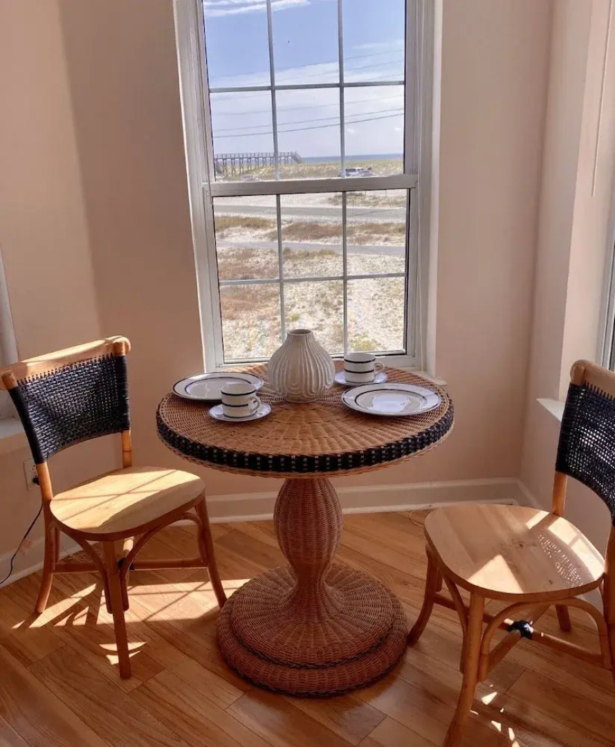 Sea La Vie 2 Bedroom Townhouse by RedAwning