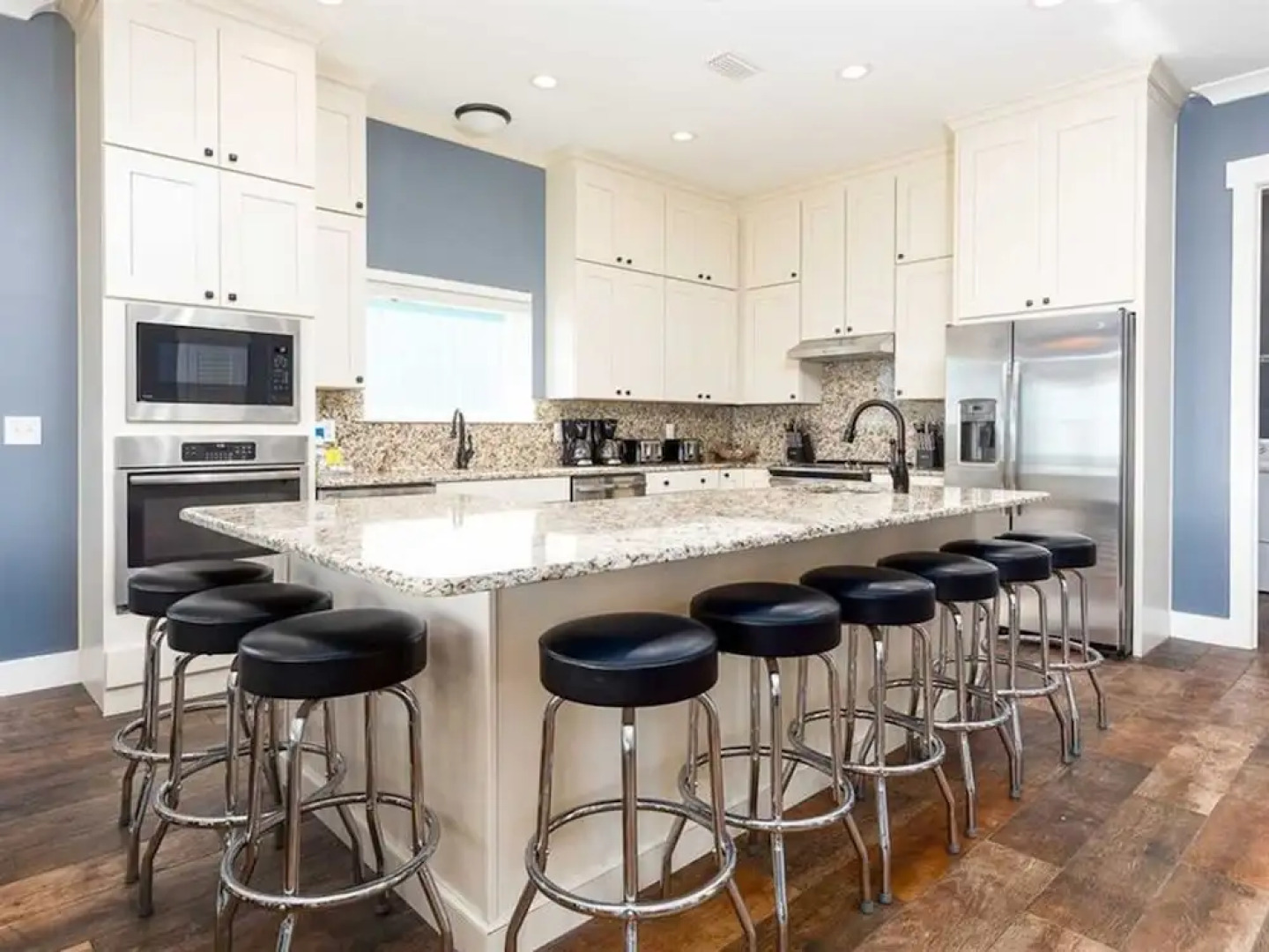 Shipwrecked by Meyer Vacation Rentals