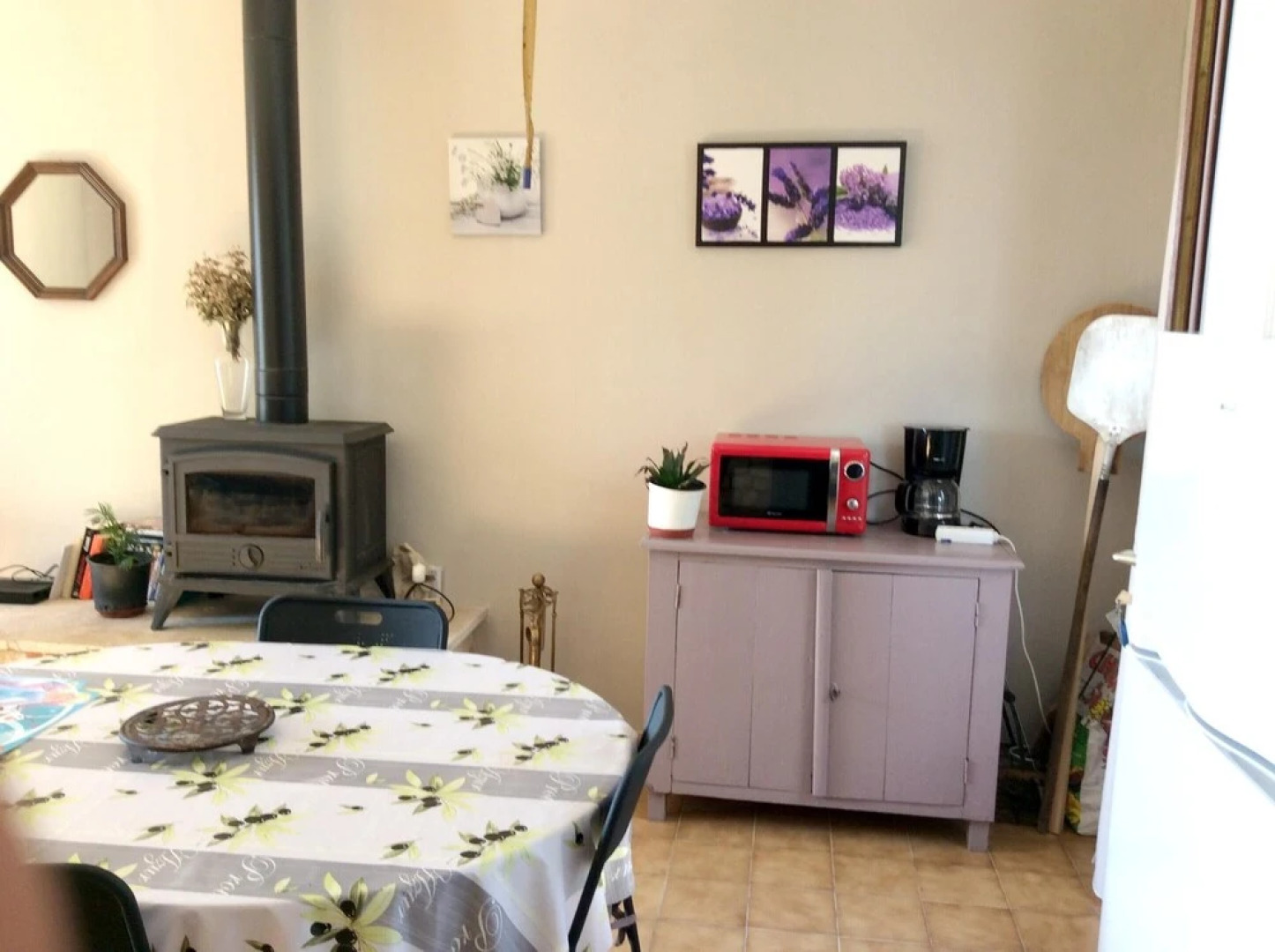 House With 2 Bedrooms in Vachères, With Wonderful Mountain View, Enclo