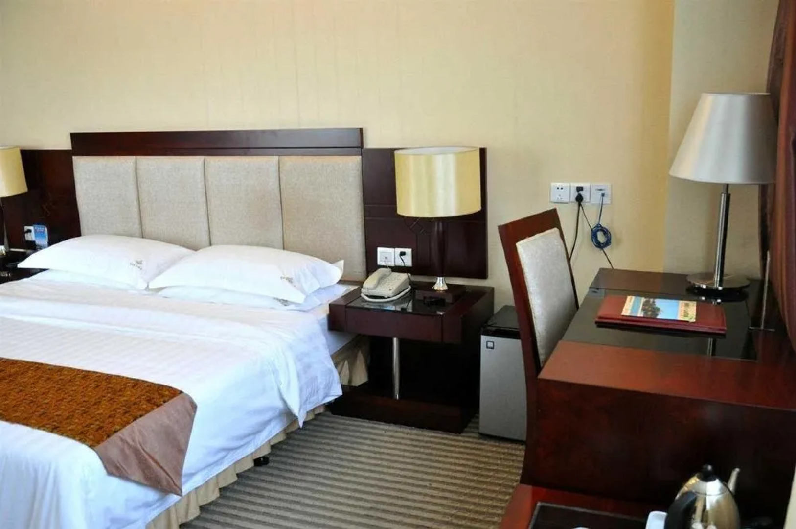 Xiamen Kellywood Hotel