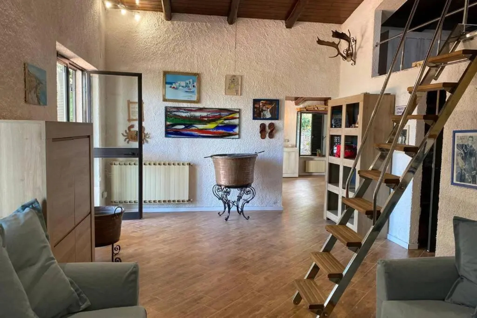 Villetta con piscina 10 posti letto Scario