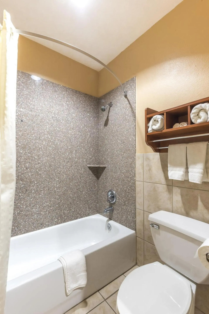 OYO Hotel Jewett TX Southwest, I-45