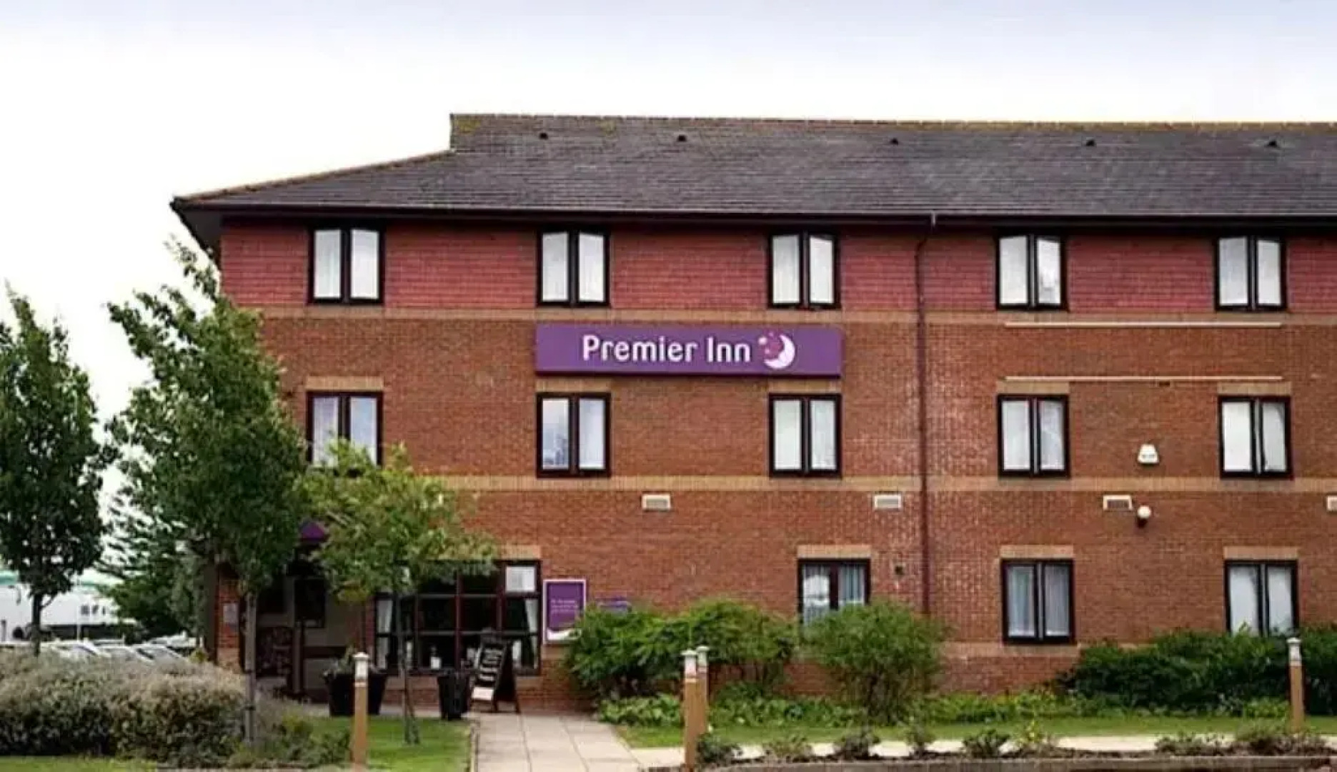 Premier Inn Huntingdon (A1/A14)