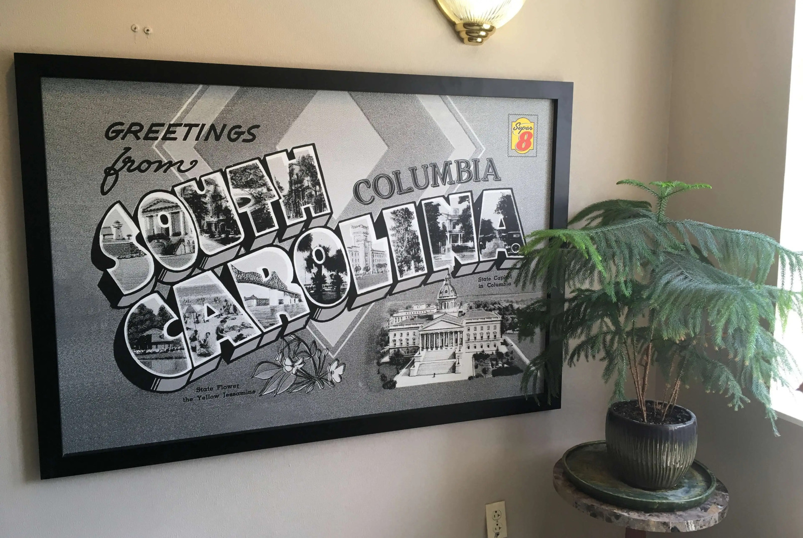 Super 8 by Wyndham Harbison/Parkridge Hospital