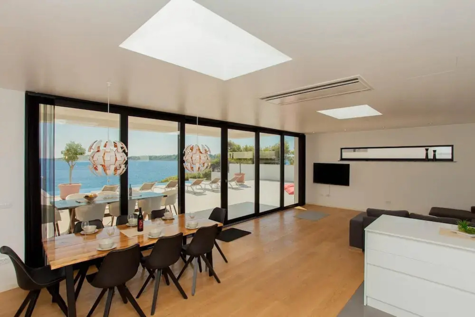 Villa Korkyra Beach in Potirna