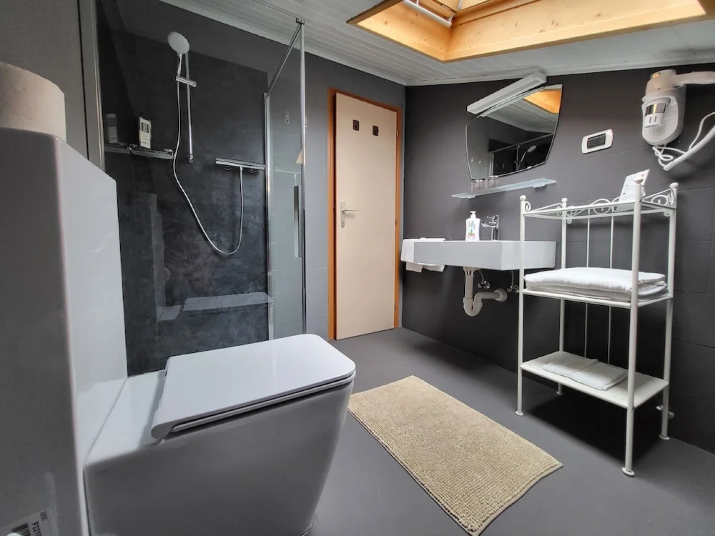 Albergo Gasthof Salurn