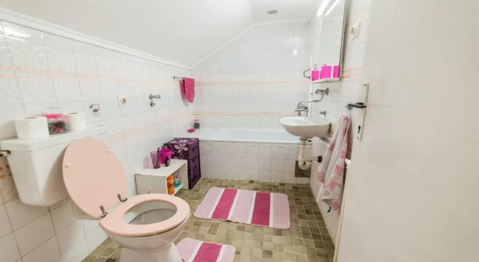 Rooms & Apartment GH Pasha