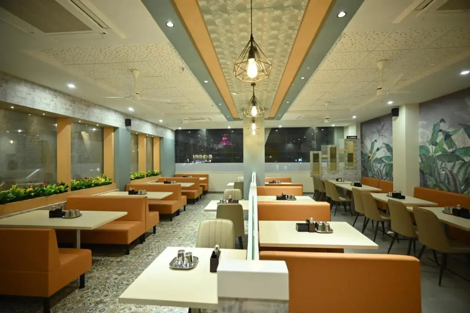 Hotel City Centre Latur