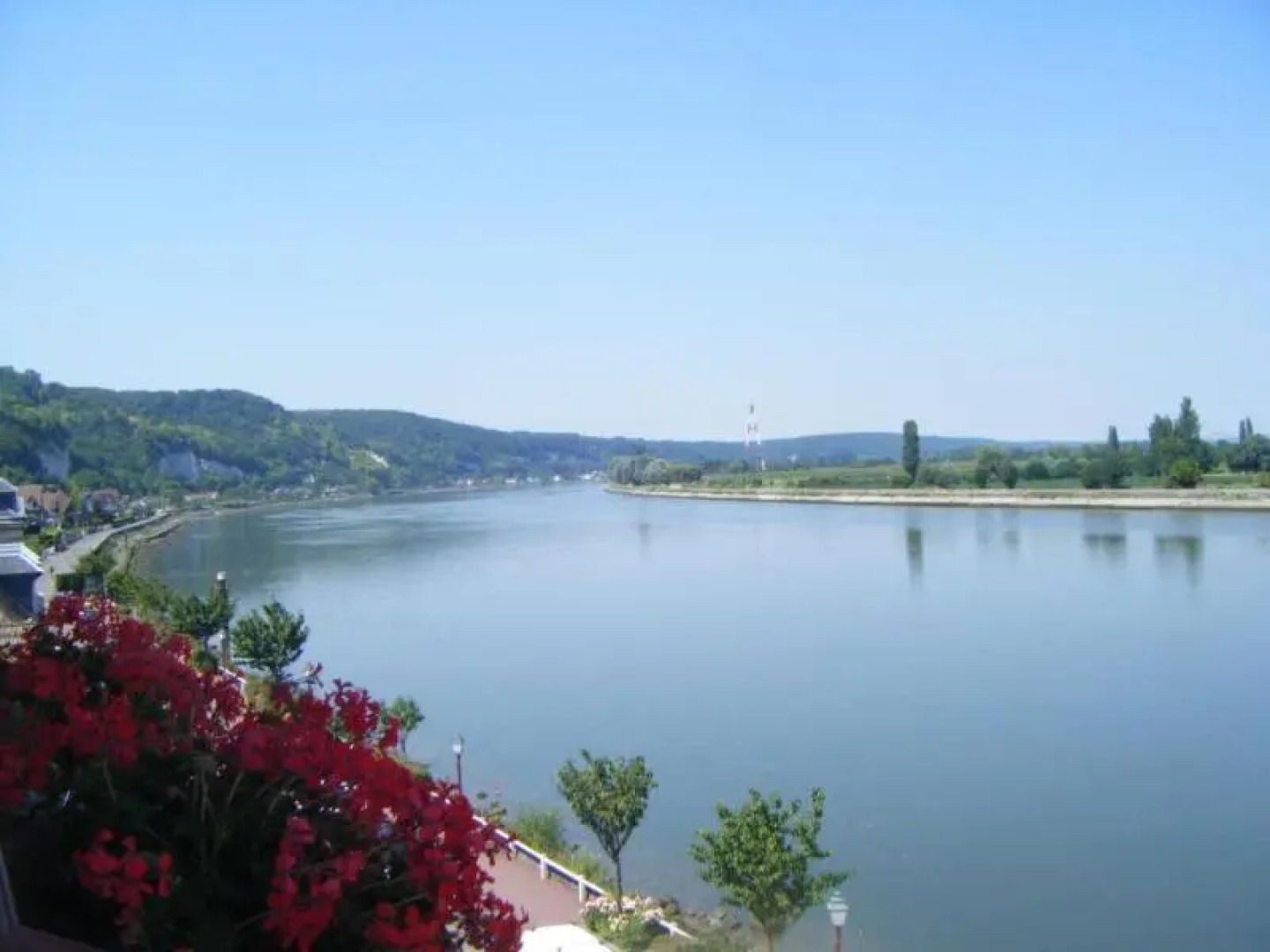 Logis les Cepages-Restaurant le Raisin