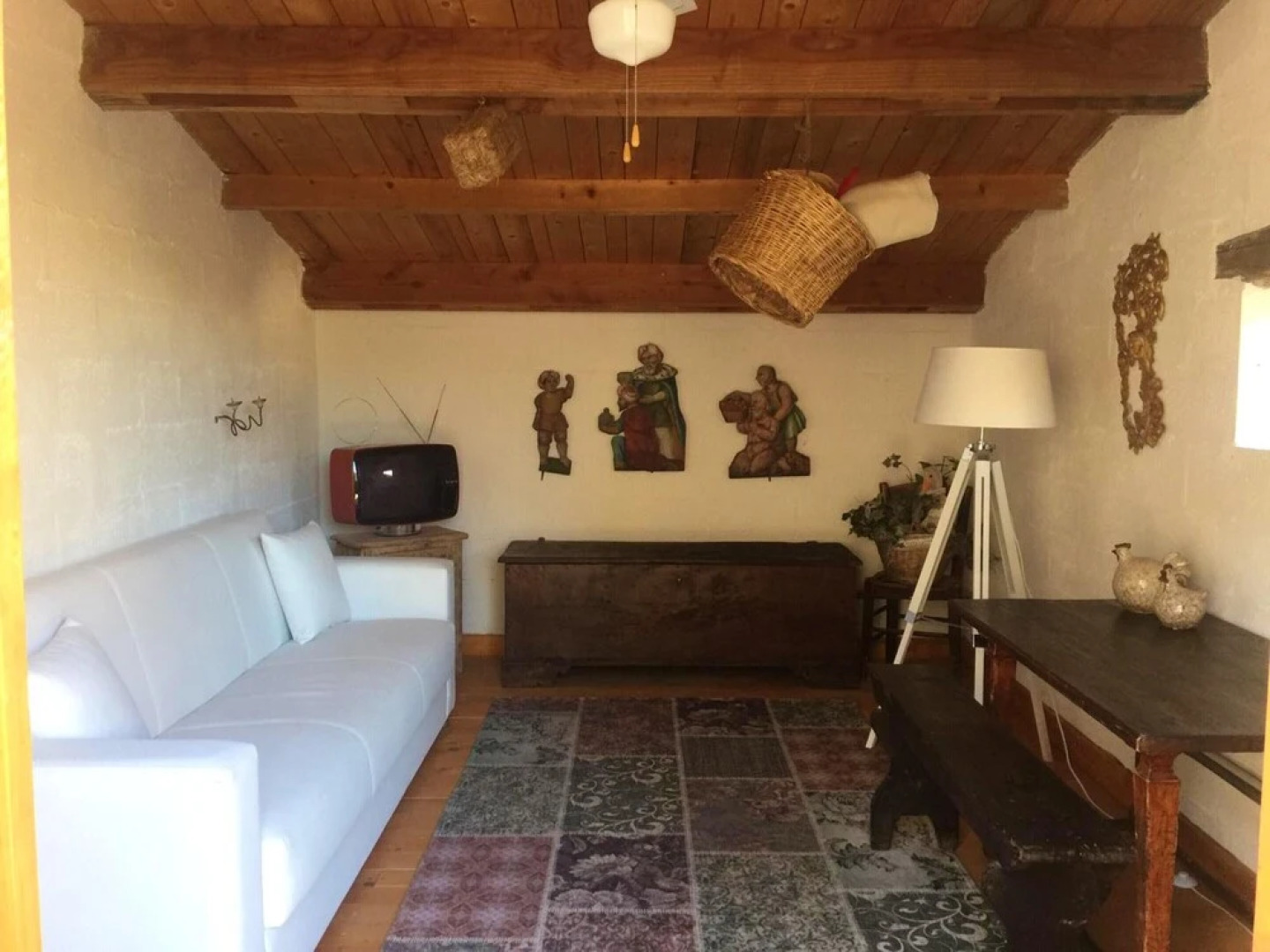 House With 2 Bedrooms In Caprese Michelangelo With Furnished Garden