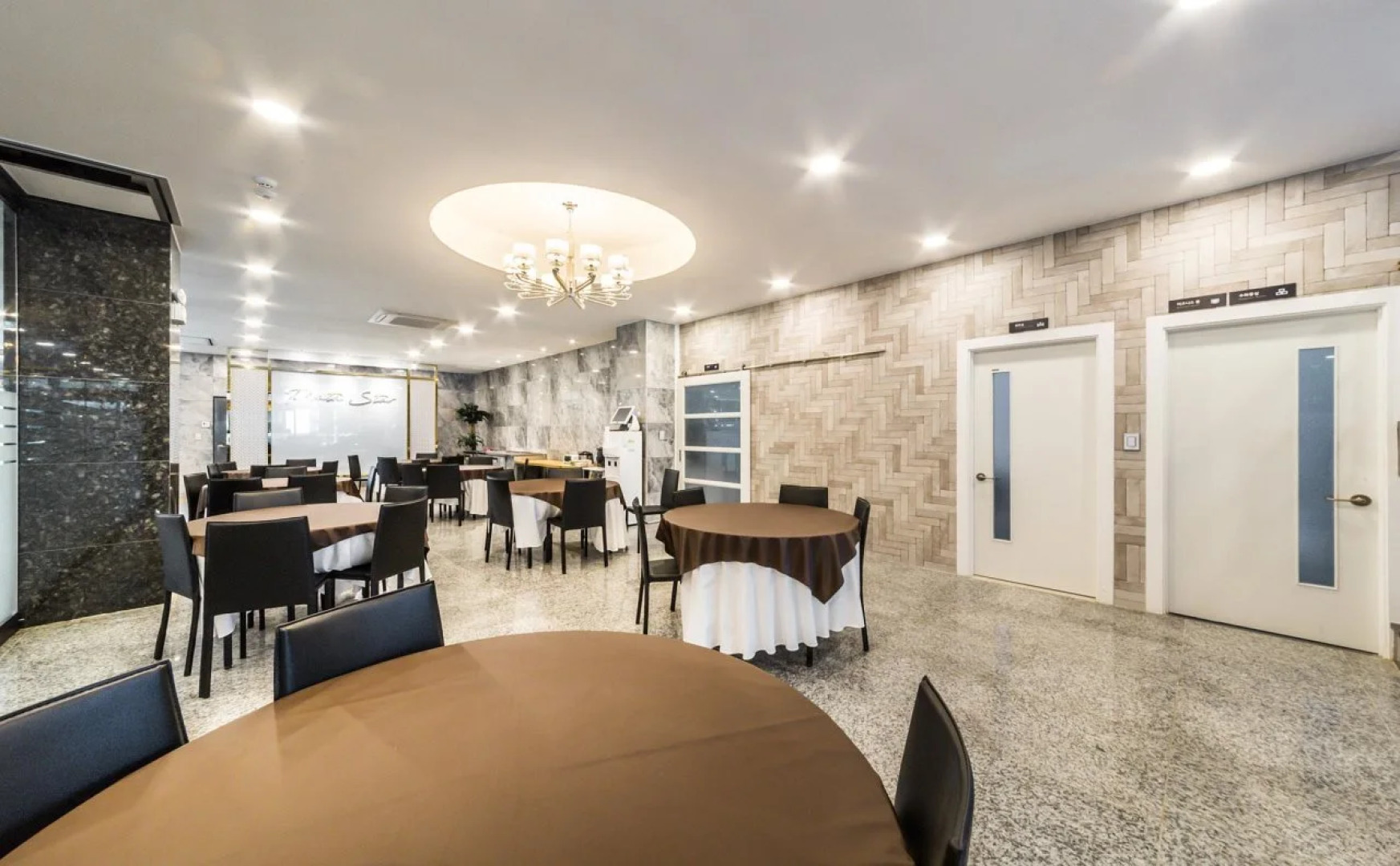 Gimpo Pentastar Hotel