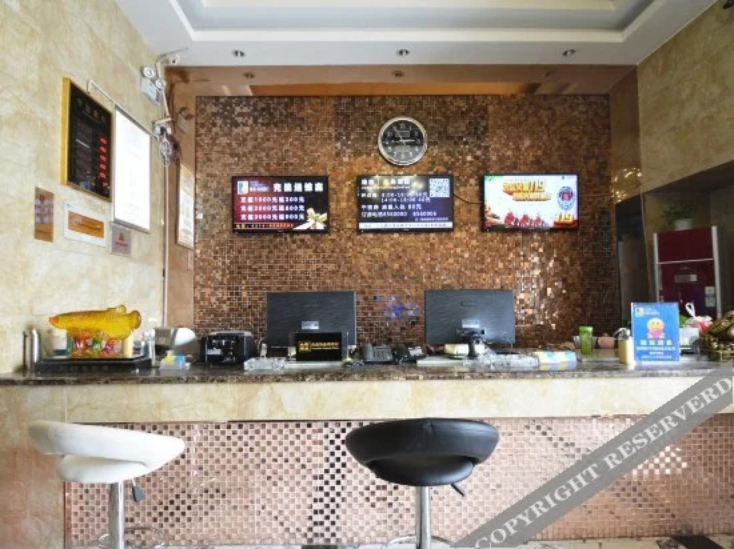 Yuansu Fengshang Hotel