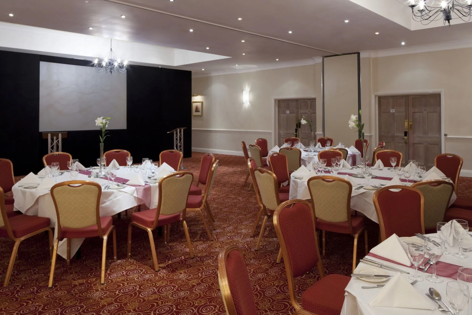 Holiday Inn Reading West by IHG