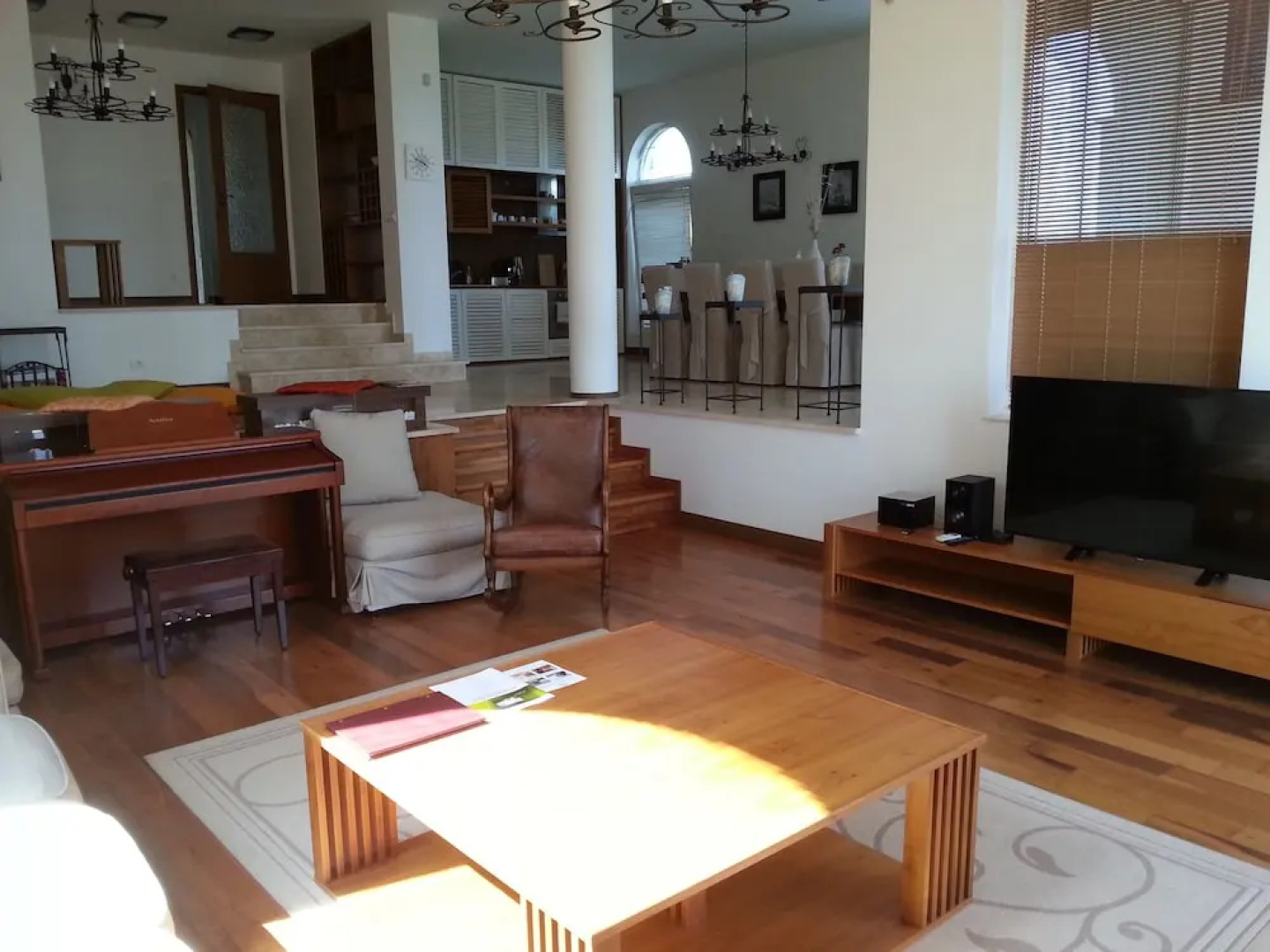 Lighthouse Luxe Estate Apart & Villas