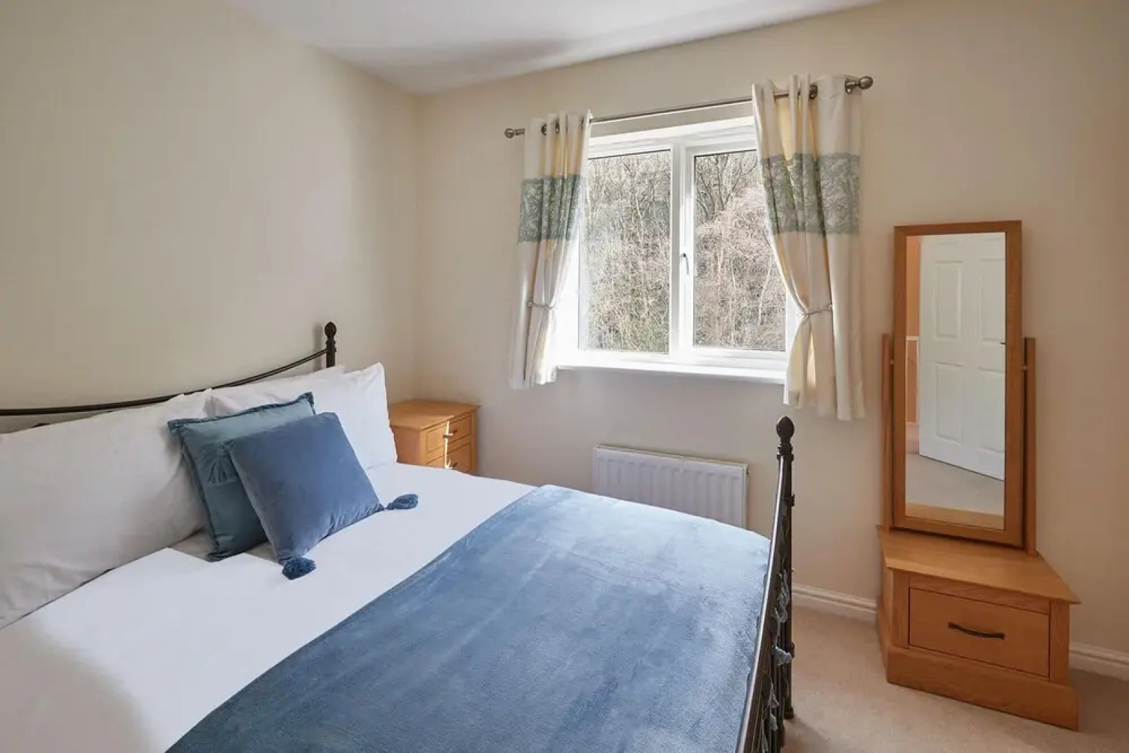 57 Woodland View in Holmfirth