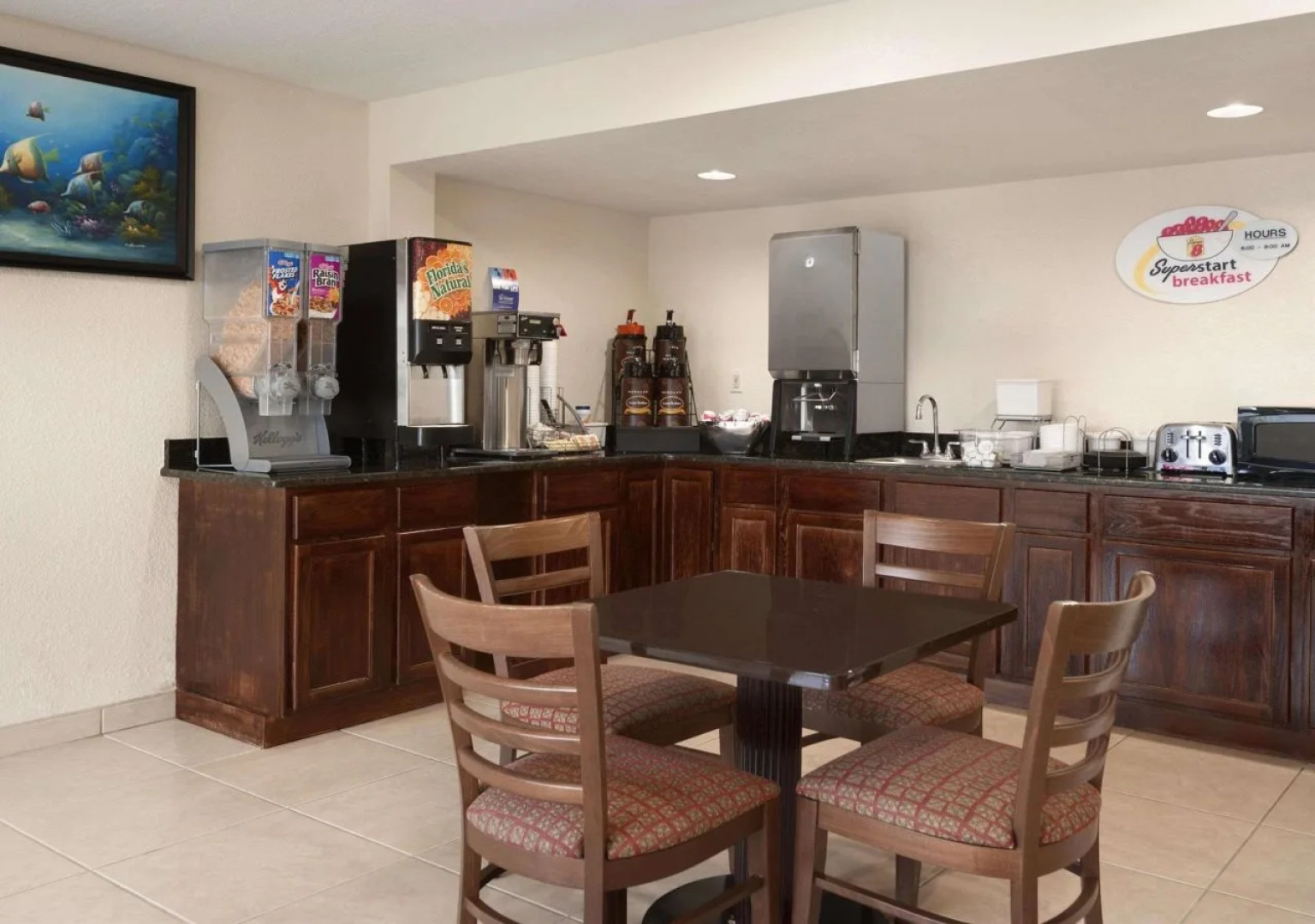 Super 8 By Wyndham Clearwater/Us Hwy 19 N